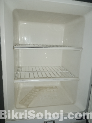 ওয়ালটন ফ্রিজ